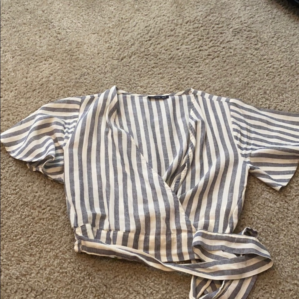 Super cute crop top
